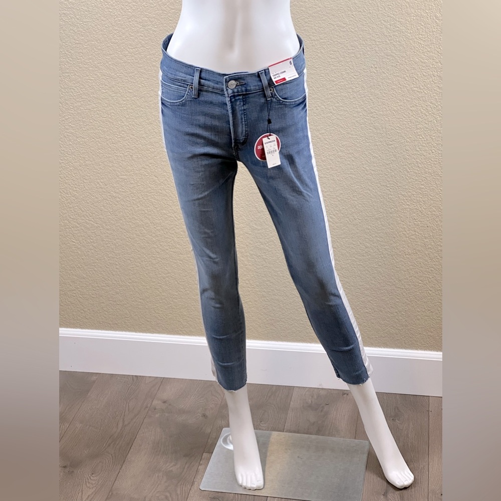 NWT $88 Express Women’s Mid Rise Stripe Cropped Leggings Jeans